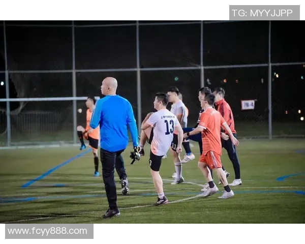 上海飞盘队创新盯防战术解析与实战应用探讨